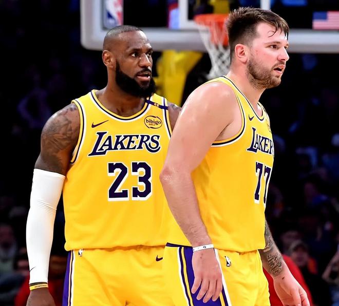 NBA季后赛东西部格局初现，雄鹿为何成东部最被高估球队？