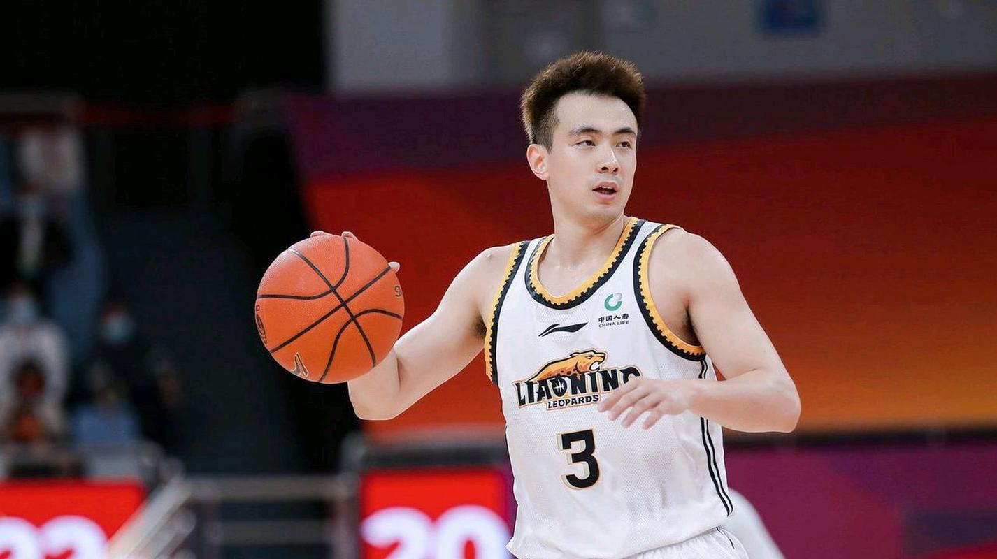 CBA 季后赛半决赛：辽宁队被横扫，赵继伟表现不佳原因剖析