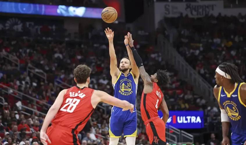 NBA 季后赛 G6：火箭主场发力逆转勇士，成功拖入抢七大战