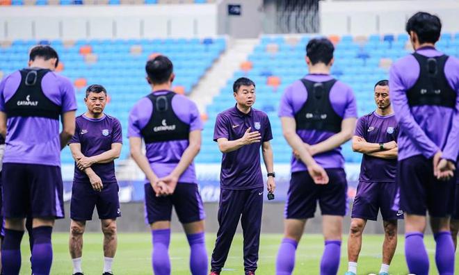 天津津门虎对阵海港策略遭质疑，两连败士气受挫