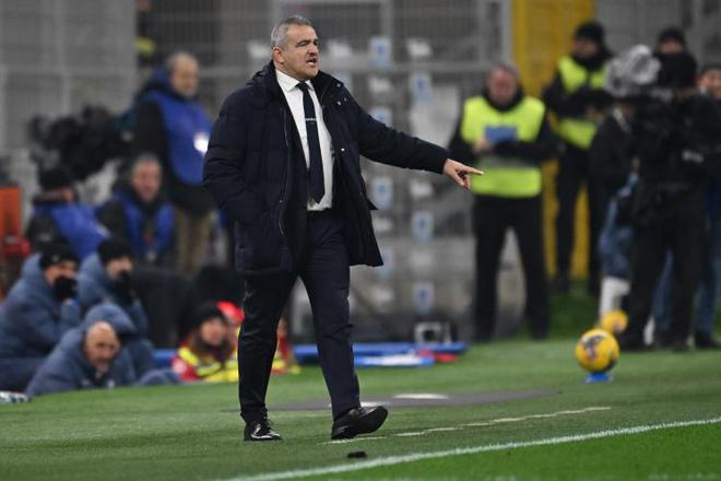 国米1-0击败维罗纳后 助教法里斯接受采访谈争冠形势等