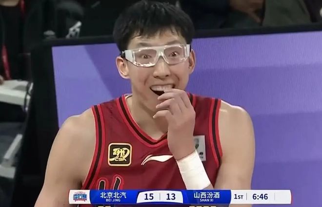 CBA总决赛前夕北京男篮遭处罚，因主场球迷不良行为