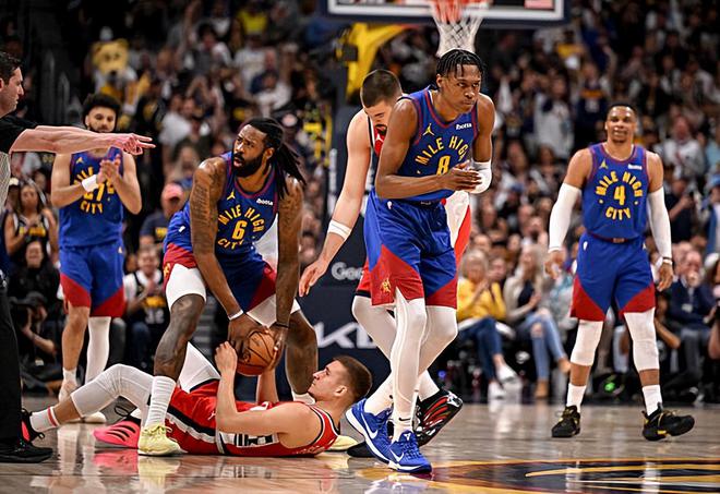 NBA 季后赛掘金胜快船晋级，佩顿 - 沃特森表现有起色