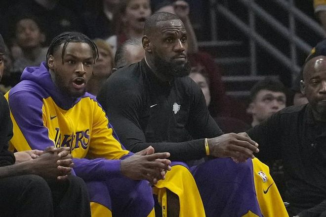 2024年NBA选秀：布朗尼·詹姆斯次轮被湖人选中，合同遭质疑