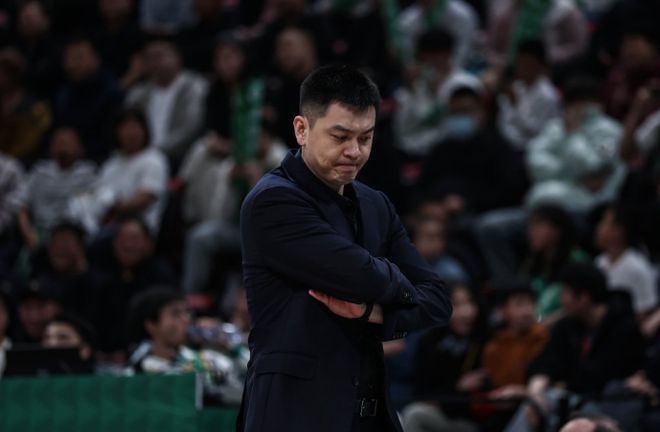 辽宁男篮无缘总决赛引诸多意外，老将退役射手退出令人唏嘘