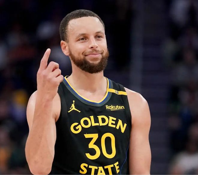NBA 季后赛首轮抢七大战：勇士客场大胜火箭迎四个好消息