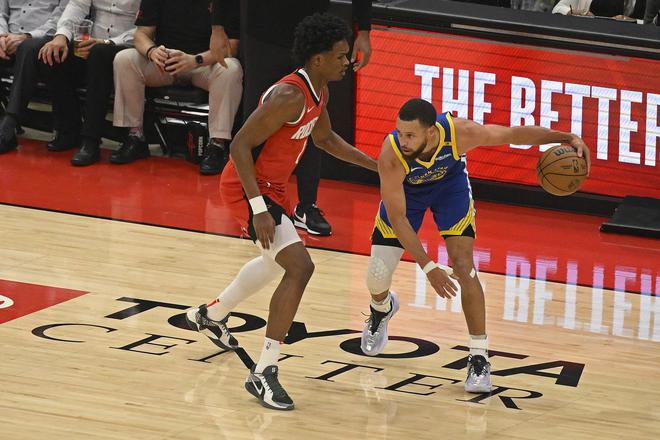 NBA 季后赛首轮：勇士 4-3 晋级，火箭输在哪？三分差距成关键