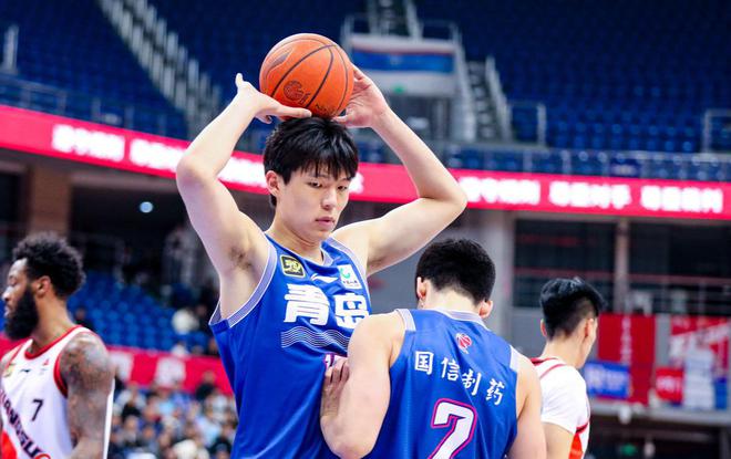 中国篮球名宿王治郅央视专访：杨瀚森赴美选秀及CBA内外援关系引关注