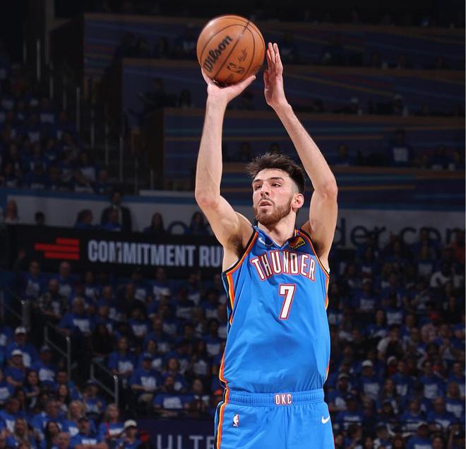 NBA 季后赛西部半决赛 G1：雷霆 119 - 121 惜败掘金，赛后四大坏消息令人咋舌