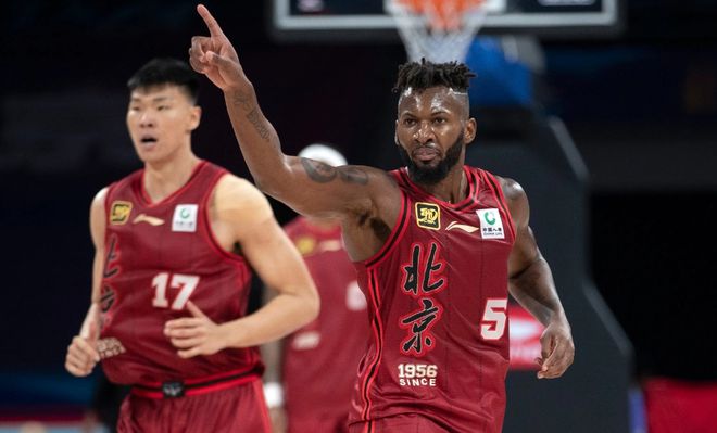 CBA总决赛前瞻！广厦与北京7人锁定国家队席位，首发人选浮出水面