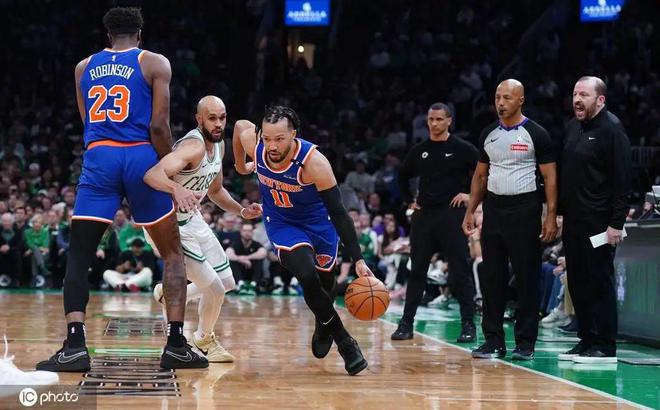 5月6日NBA季后赛：尼克斯客场加时胜凯尔特人 系列赛1-0领先