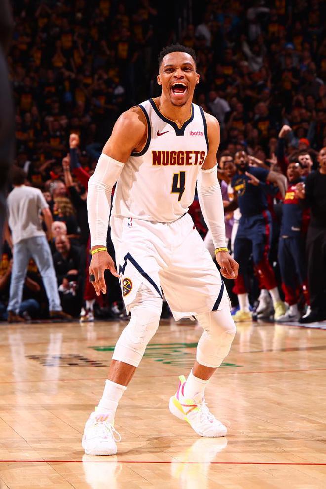 5月6日NBA季后赛最佳阵容：约基奇狂轰42+22+6创纪录