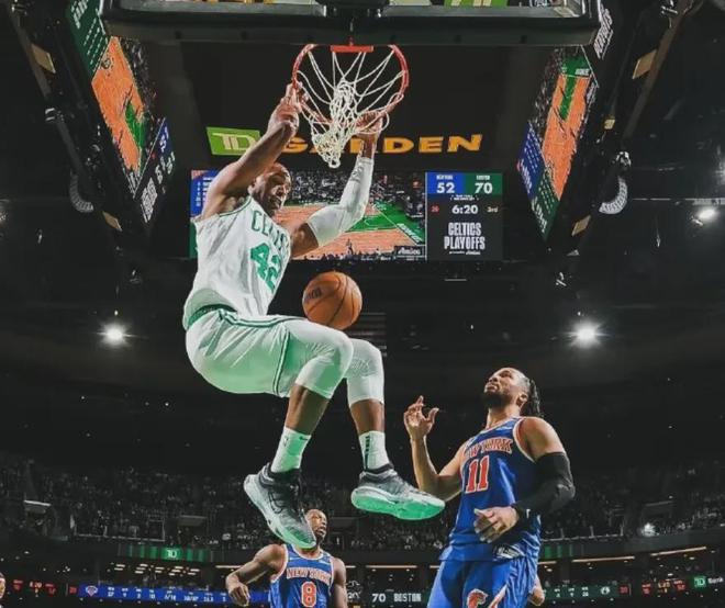 本赛季NBA季后赛次轮：凯尔特人主场对阵尼克斯赛况解析