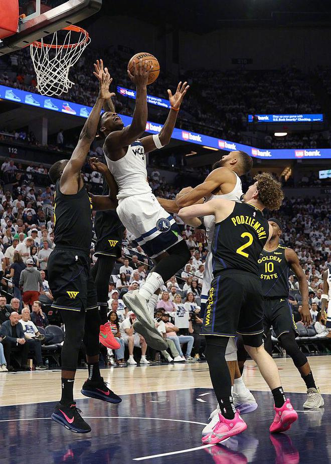 NBA 季后赛勇士 VS 森林狼半决赛 G1：精彩对决一触即发