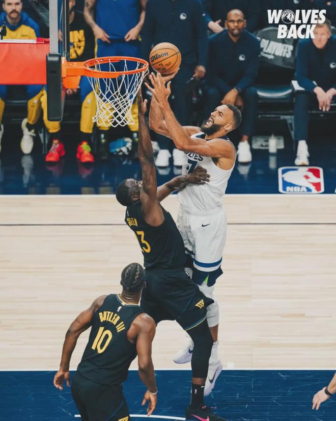 5月7日NBA季后赛西部半决赛G1：森林狼主场战勇士，小佩顿复出华子手感待察
