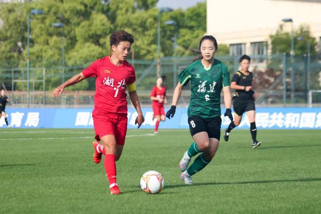 王霜第五次代表湖北女足战全运：率替补轻取福建提前晋级
