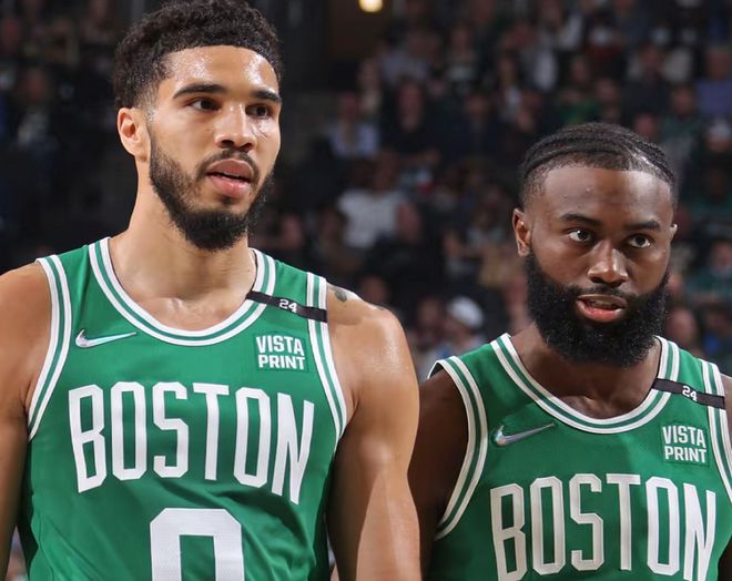 NBA 季后赛分区半决赛激战，尼克斯逆转绿军、掘金负雷霆格局变动