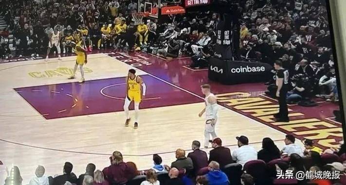 NBA 东部半决赛 G3：步行者主场落败，哈利伯顿状态低迷