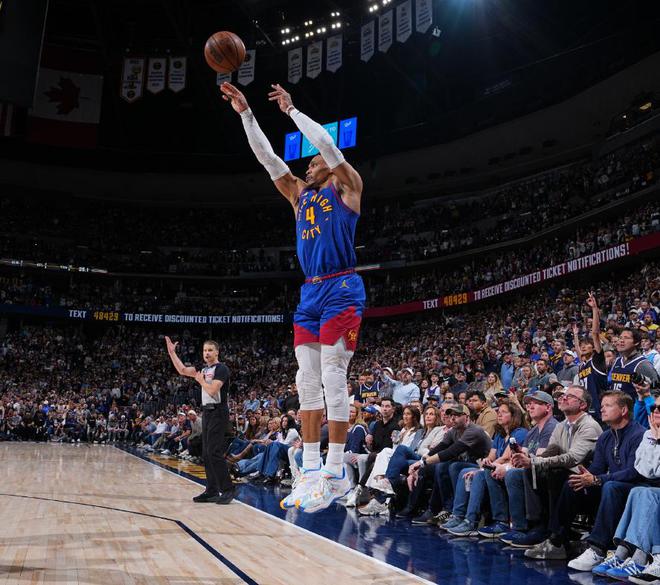 NBA二轮秀约基奇率队逆袭，掘金激战雷霆加时险胜
