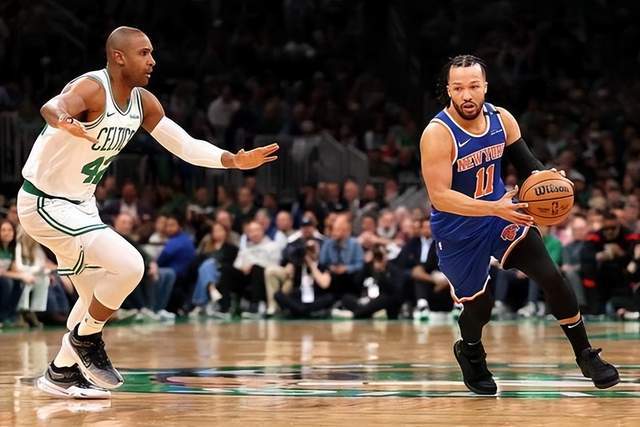 NBA 季后赛东部对决：骑士扳比分，客场球队 5 连胜成焦点