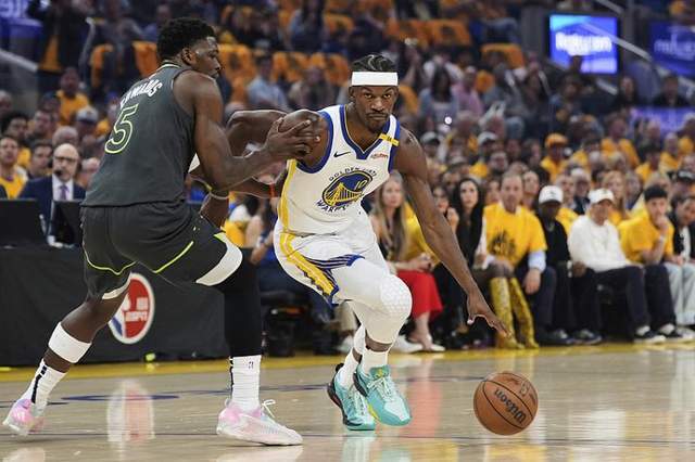 NBA 季后赛森林狼客场逆转勇士，2-1 领先夺回主场优势