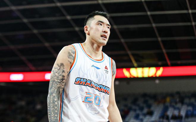 CBA季后赛山东男篮出局内幕：高诗岩点名批评陶汉林战术问题