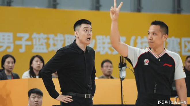 辽厦半决赛G1：广厦主场大胜辽宁19分，卫冕冠军遭遇开门黑