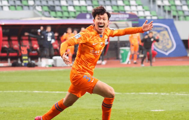 4月27日青岛海牛官宣！35岁宋龙凭2-3月卓越表现当选队内最佳