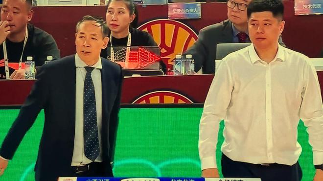 辽篮能否打翻身仗？首钢给打了样，本土球员必须站出来